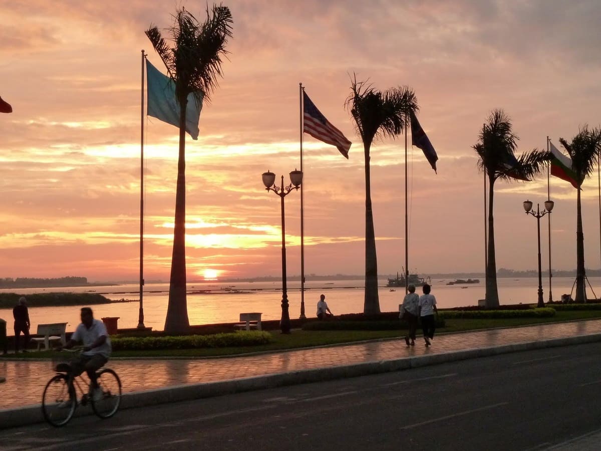 Royal Palace & Silver Pagoda